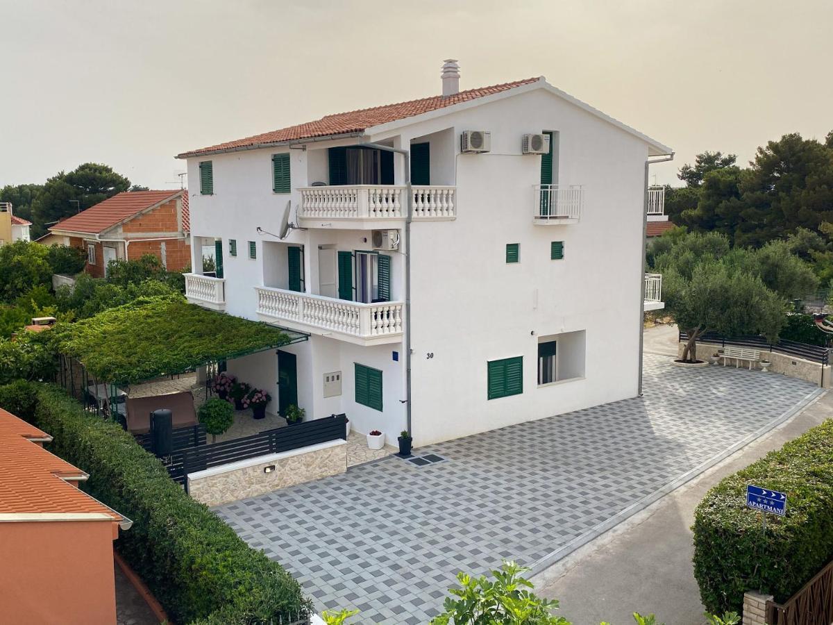 Apartments Pulic Žaborić Exterior foto